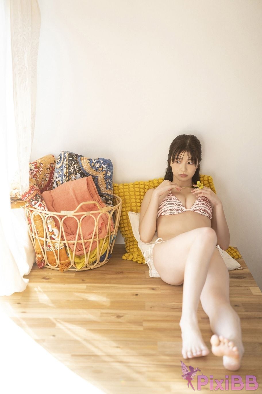 Japanese Idol Yuzuha Saeki cartoon action digital photo collection Autumn spent with loved ones PixiBB (36)